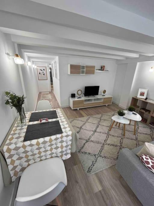 Appartamento Gurea Casco Viejo Bilbao Esterno foto